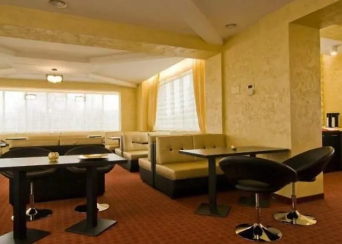 Inter Business Bucharest Hotel With Golf Course