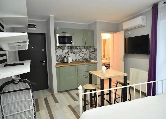 Heights Accommodation City Center Boekarest