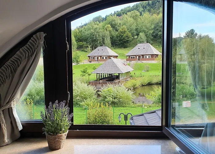 Vatra Boiereasca Bed & Breakfast Cacica