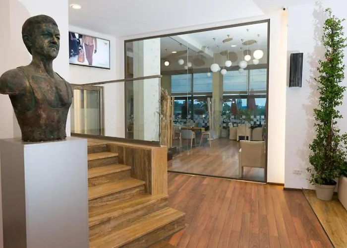 Hotel On Plonge Junior Mamaia
