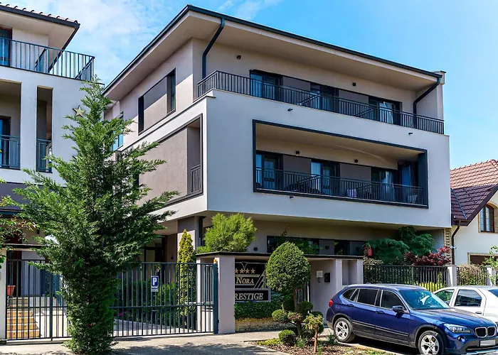 Luxe Hotels in Timişoara vlakbij Timișoara's Botanical Park
