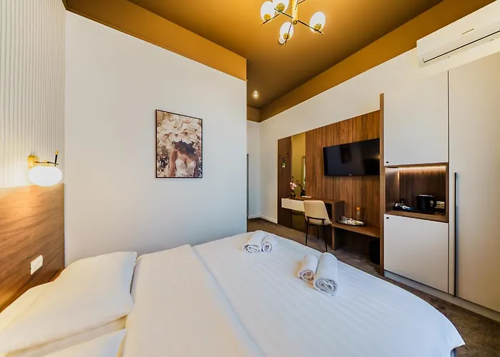 Boul Rosu Residence Free Private Parking Arad