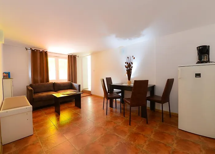 Casa Mihai Haţeg