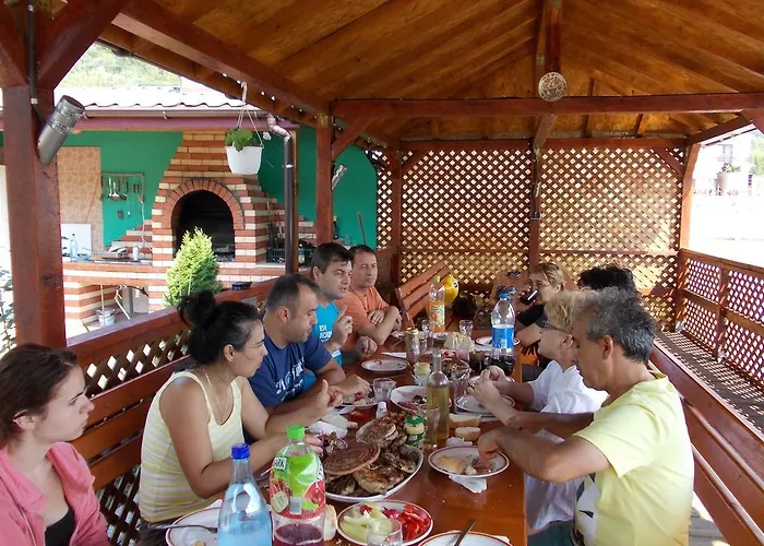 Casa Lucian Hotel Dubova