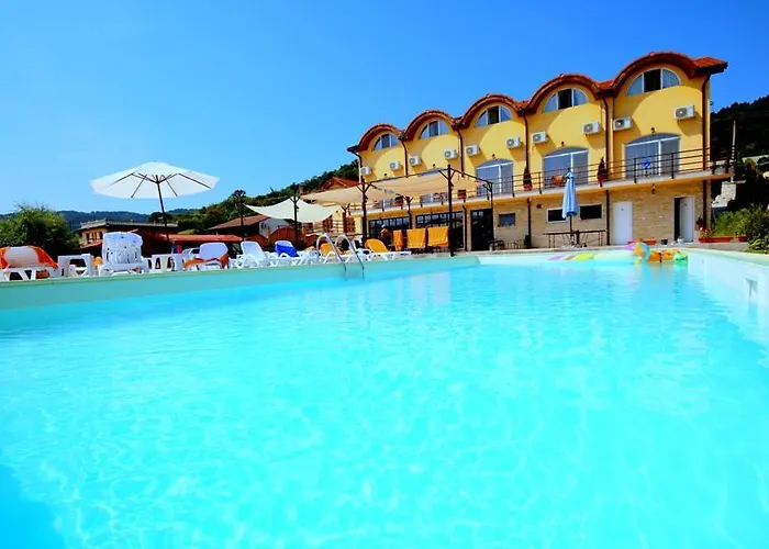 Mai Danube Hotel Ieşelniţa