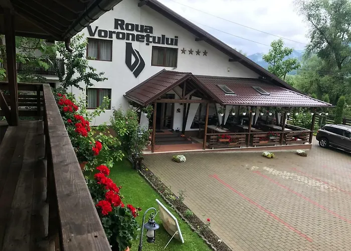 Roua Voronetului Hotel Gura Humorului