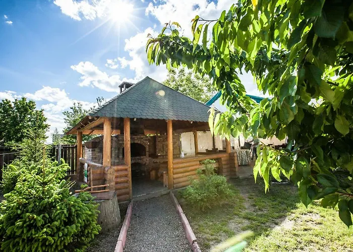 Magic Garden by Vlăduț Hotel Bacău