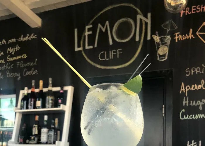 Lemon Cliff Luxury B&B Mamaia