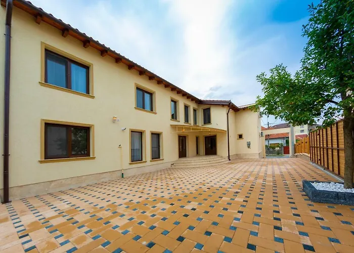 Hoteluri în Capusu Mare