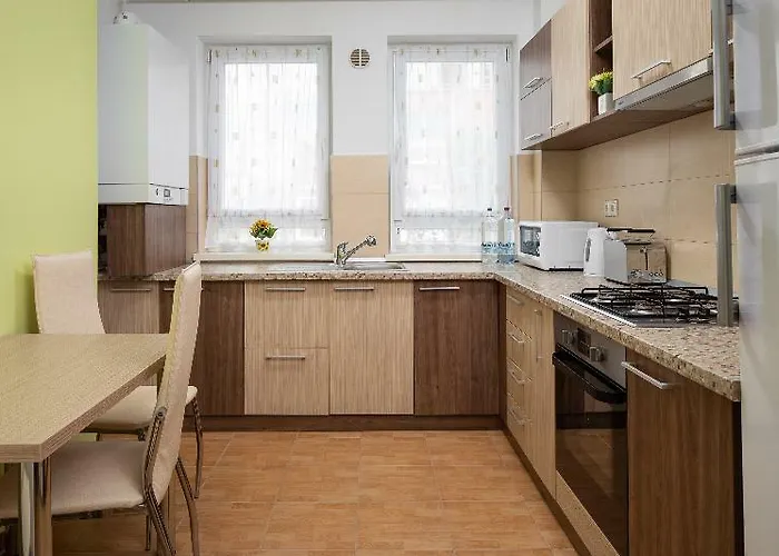 Brasov Holiday Apartments - Perla